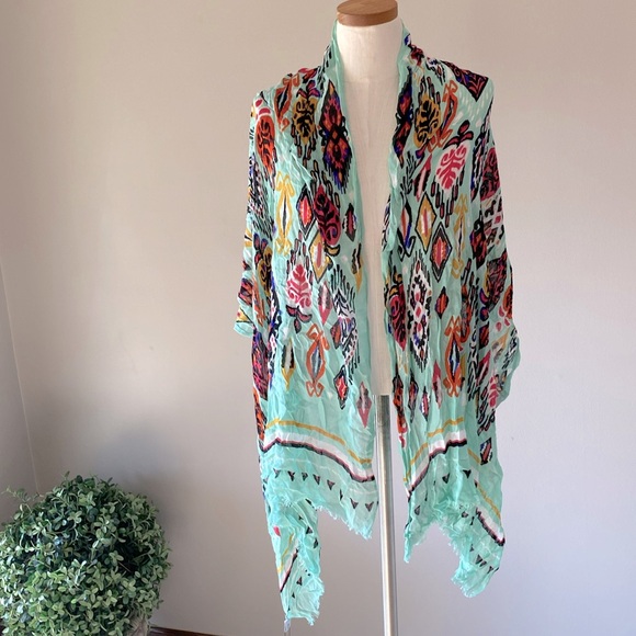 Vera Bradley soft fringe scarf Pueblo 💯 viscose multi color Aztec mint green - Picture 3 of 17